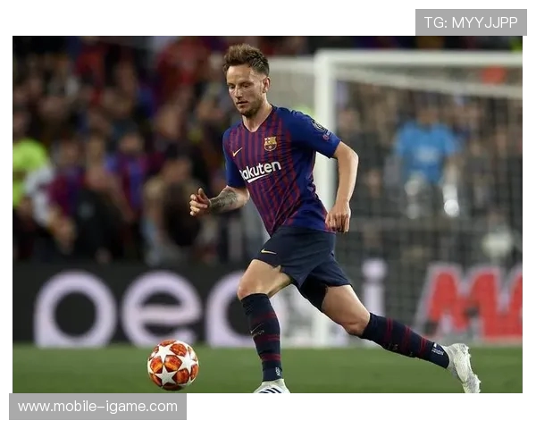 弗伦基德容如何凭智慧与技术统领中场引领巴塞罗那重返巅峰之路