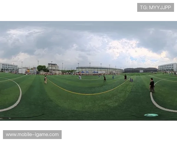 聚焦当代足球运动员成长之路与职业发展趋势的全面全景观察视野解读