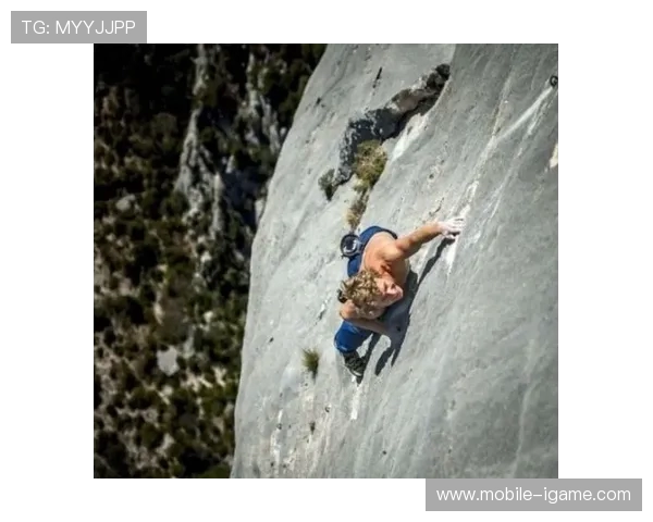 成都攀岩队的战术布局与攀岩热点的深度解析 成都攀岩队的战术布局与攀岩热点的深度解析