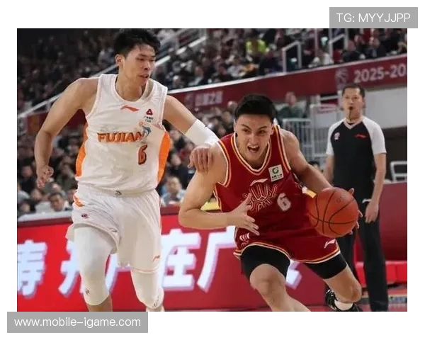 2015年CBA山西队与福建队激战回顾精彩瞬间与赛场亮点分析