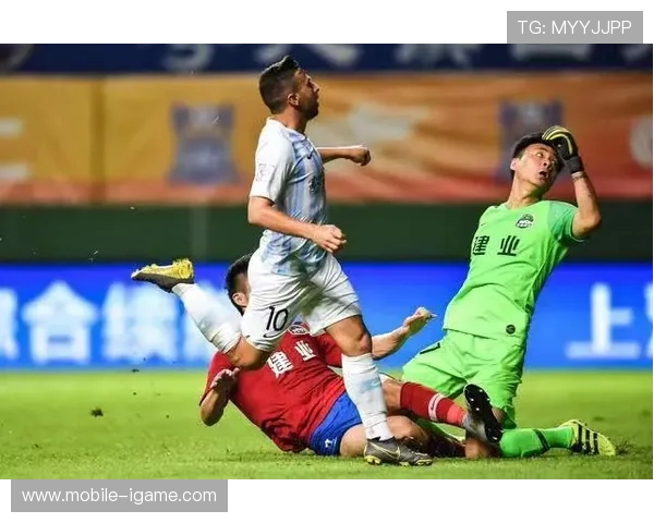 上港与富力精彩对决全场回顾赛后分析与亮点集锦尽在此处