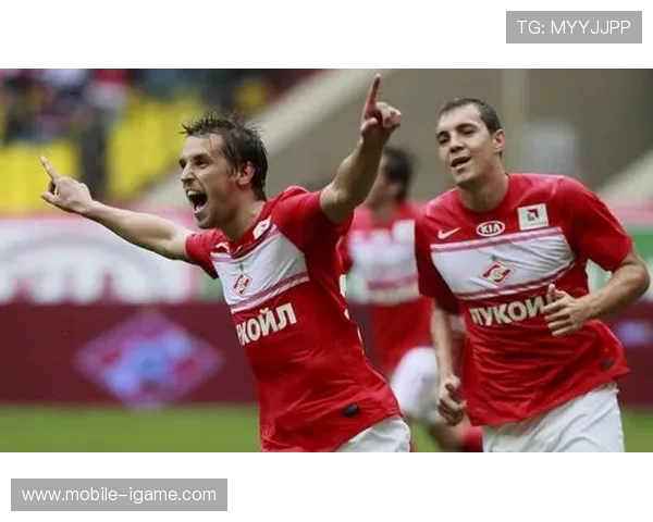 乌法与莫斯巴的激烈对决揭示了足球战术与团队合作的重要性