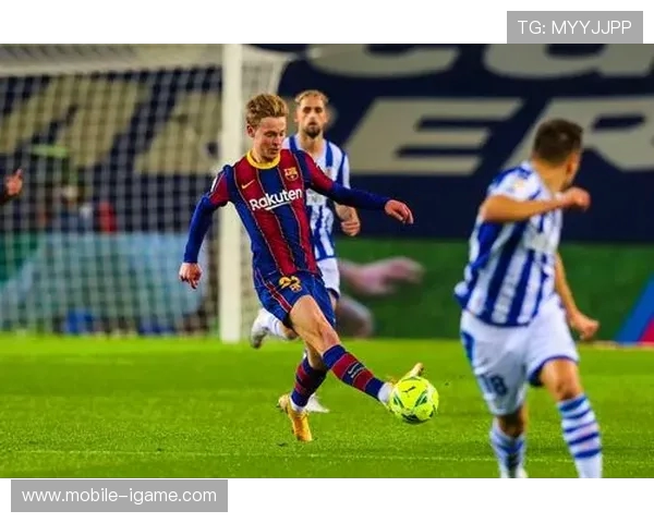 巴萨主场迎战埃瓦尔全力争胜精彩对决回顾与分析 巴萨主场迎战埃瓦尔全力争胜精彩对决回顾与分析